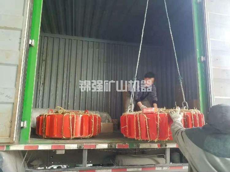 悬挂式除铁器(图4)